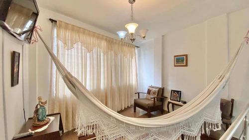 Imagen 17 de 24 de Casa En Venta La Castellana Urbanismo Privado
