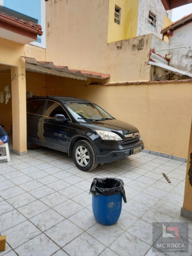 Imagem 8 de 13 de Casa 2 Dormitórios, 8 Vagas - Praia Grande - R273