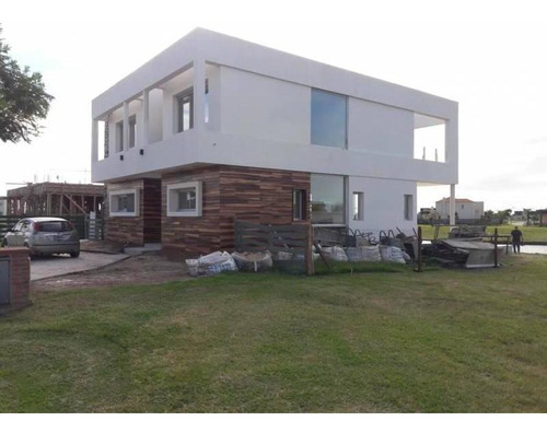 Imagen 4 de 16 de Casa En Venta En Puertos Del Lago, Escobar, G.b.a. Zona Norte