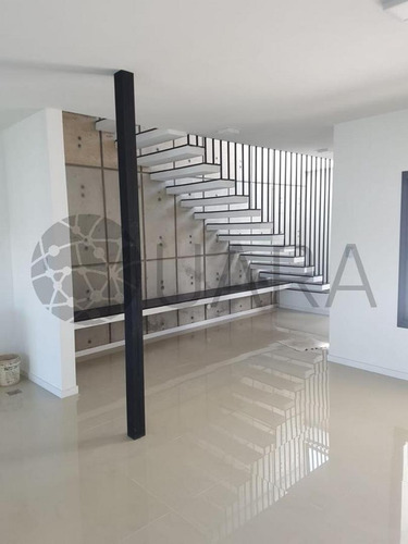 Imagen 10 de 29 de Duplex De Categoria En Venta La Calandria