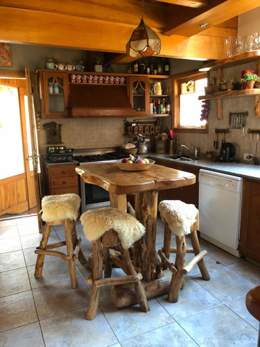 Imagen 4 de 14 de Bellísima Casa En Barrio Residencial De San Martín De Los A