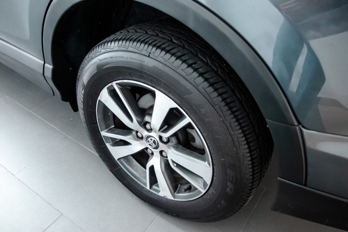 Imagen 7 de 11 de Toyota Rav4 2.5 Vx