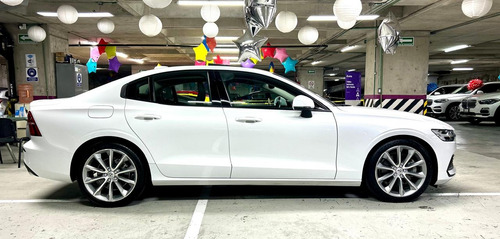 Volvo S60 2.0 T5 Momentum At