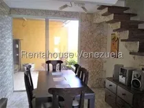 Comprar Daniela Linarez Alquila Casas En Urbanizacion Yucatan Con Amplios Espacios Acabados Modernos Remodelados Con Todos Los Servicios Basicos Operativos Oportunidad Unica!                                  