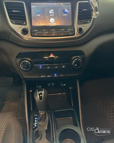Hyundai Tucson 2.0 Advance 4X2