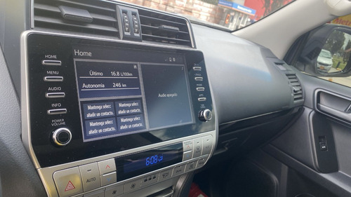 Imagen 12 de 25 de Toyota Prado