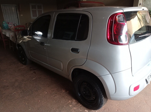 Imagem 2 de 7 de Fiat Uno 2011 1.0 Vivace Flex 5p