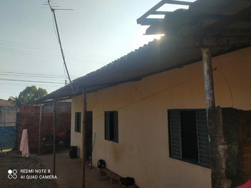 Imagem 10 de 23 de Vende-se Casa Em Pinheiro 1 Águas Lindas Go Aceito Propostas