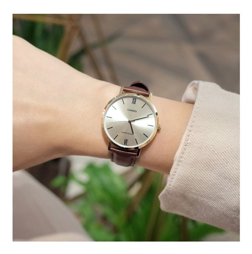 Reloj Mujer Casio Ltp-vt01gl-9b Analogo Marron / Lhua Store