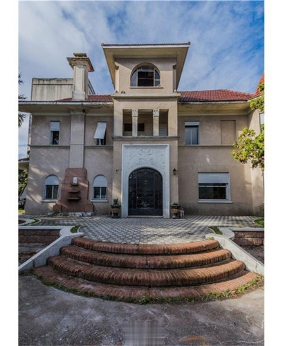 Formidable Casa Oportunidad Colegios Residenciales,etc