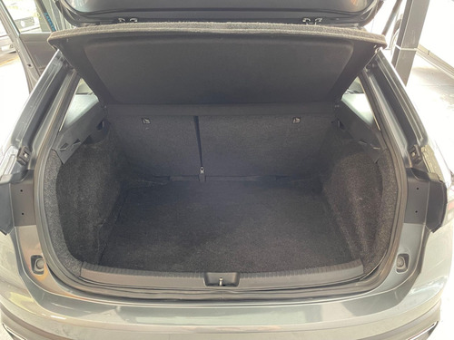 Volkswagen Nivus Comfortline 1.0 200 TSI Flex Aut.