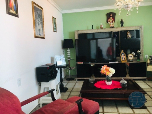 Imagem 12 de 15 de Casa No Tirol - V-11350