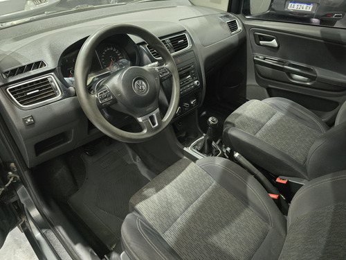 Volkswagen Suran 1.6 Highline 101cv