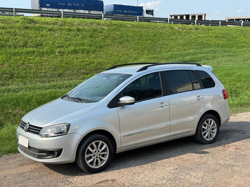 Volkswagen Suran 1.6 Imotion Highline