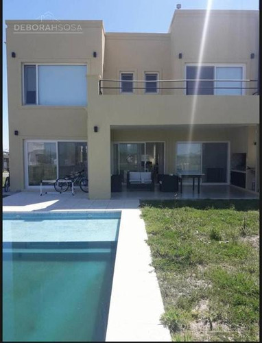 Imagen 4 de 19 de Linda Y Cómoda Casa En Venta, Barrio Araucarias. Puertos Del Lago