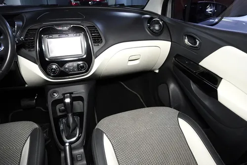 Renault Captur 2.0 Intens At
