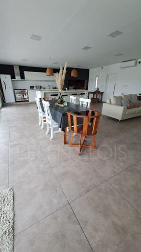 Imagen 11 de 21 de Casa Quinta En Venta - Tandil - Pio Xll