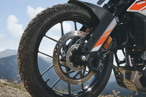 Imagen 12 de 20 de Ktm Adventure 250 2023 0km No Versys Tenere Tornado Usd Sim