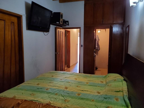 Imagen 10 de 15 de Townhouse, En Conjunto Las Trianitas