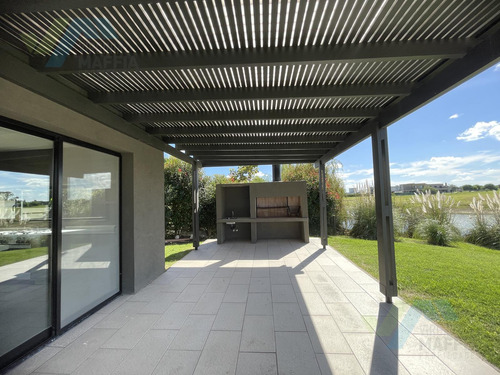 Casa En San Sebastian Area 2