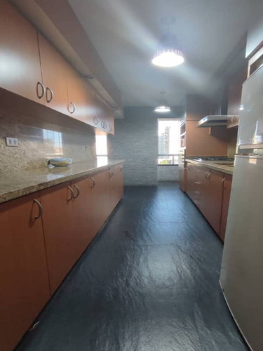 Imagen 6 de 12 de Apartamento Remodelado, Av. Romulo Gallegos, El Marques Norte, Municipio Sucre