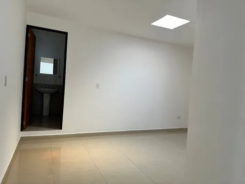Bonita Casa En Venta, En Paseo De La Asunción, En La Zona Dorada De Metepec, Suuuuper Ubicación, Frente A Fracc. Portofino, 5 Min De Av. Tecnológico