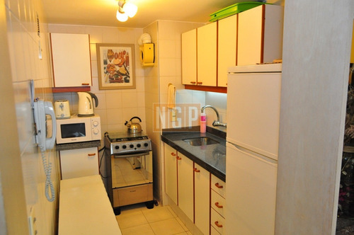 Imagen 10 de 25 de Apartamento En Brava, 1 Dormitorios