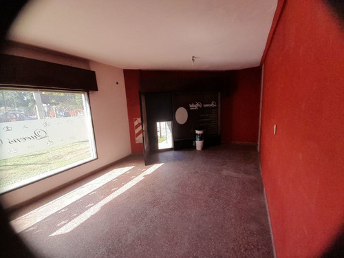 Imagen 4 de 18 de Local En Alquiler En Libertad