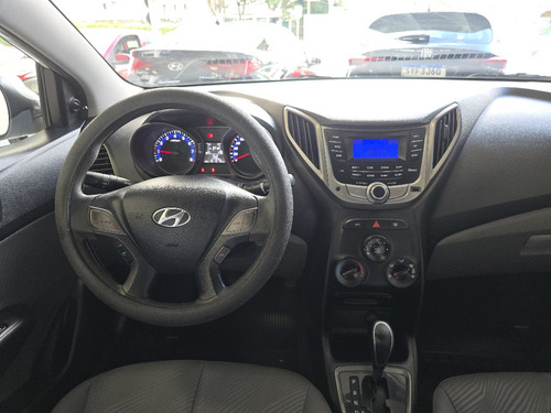 Hyundai HB20S 1.6 COMFORT PLUS 16V FLEX 4P AUTOMATICO