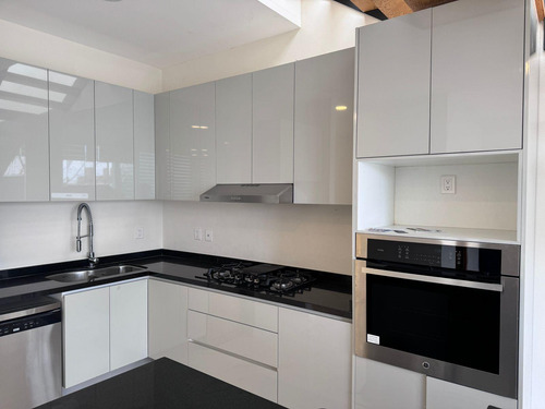 Departamento Ph En Venta En La Del Valle
