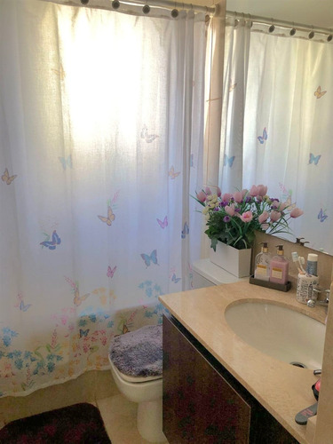 Departamento En Venta De 2 Dorm. En Concón