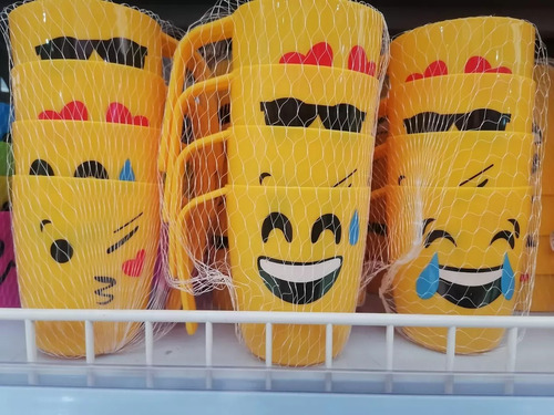 12 Tazas Emoji Café De Plástico 350ml Caritas Emoticon 10cm Amarillo Emojis