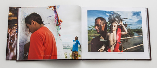Imagem 2 de 4 de Livro De Fotografia - Título Devoção - Capa Dura E Bilíngue