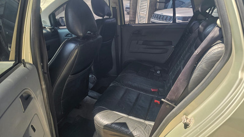 Volkswagen Spacefox SpaceFox 1.6 8V (Flex)