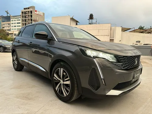 Peugeot 5008 Allure Pack 7 Pasajeros Aut 2023