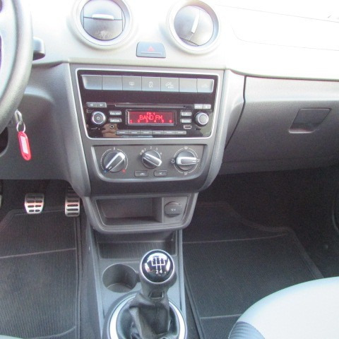 Saveiro Cross 1.6 Cd Mt 2016 Branco