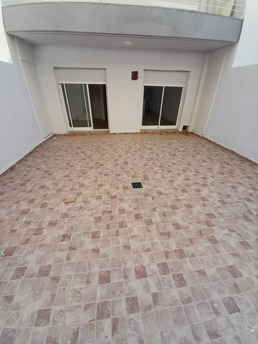 Imagen 12 de 30 de Venta Departamento 1 Dormitorio Con Patio - 1ro Mayo 1100 - Martin