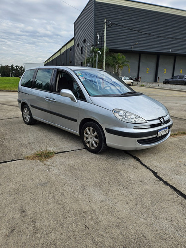 Peugeot 807 2.0 St Hdi 7 As