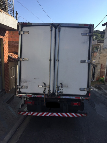 Imagem 3 de 7 de Iveco 70c17