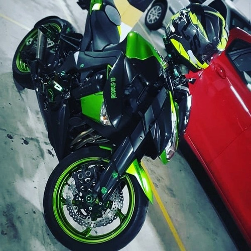 Imagem 4 de 8 de Kavazaki Z1000
