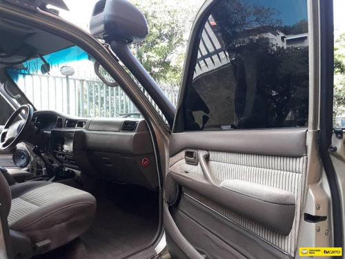 Toyota Autana .