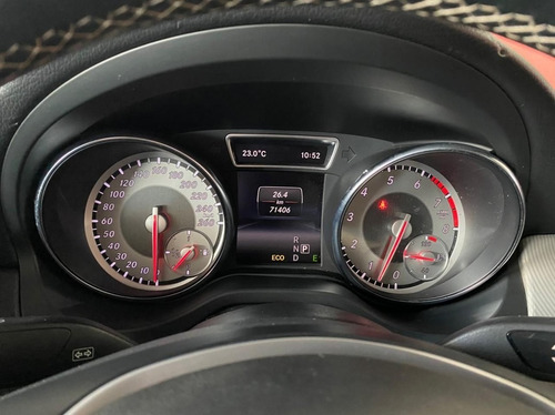 Imagem 7 de 10 de Mercedes-benz Cla 200 1.6 First Edition Turbo 2014