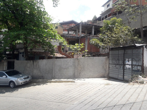 Terreno Y Amplia Casa En Guarenas