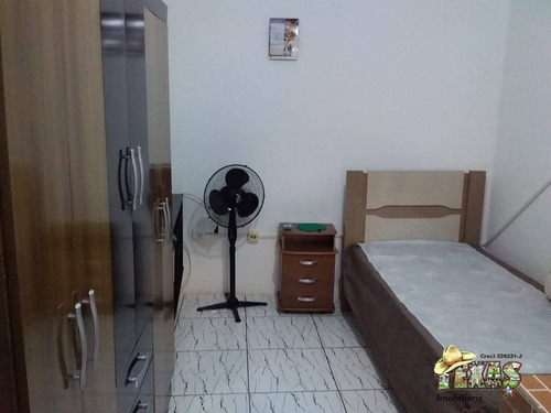 Imagem 1 de 5 de Locaçao Casa Mobiliada - 2570