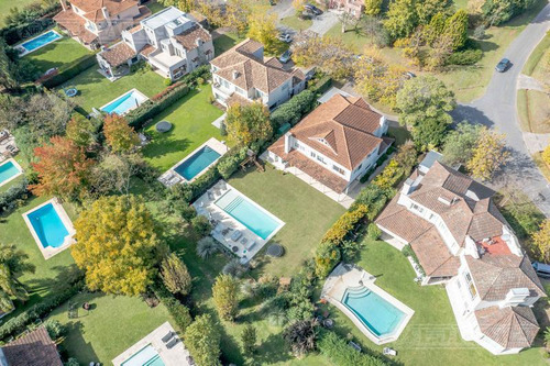Lj Ramos Vende| Ayres De Pilar | Casa | Acceso Inmejorable Kkm 43,5 Panamericana Ramal Pilar