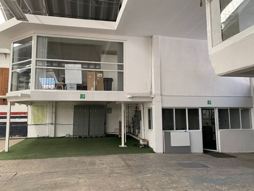 Imagen 5 de 12 de Sta Maria La Ribera Rento Bodega 1500 M2