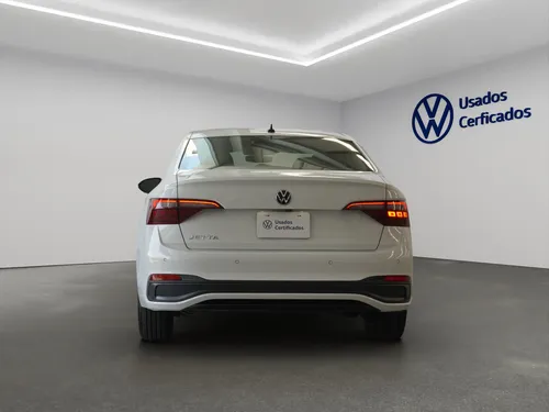 Volkswagen Jetta COMFORTLINE L4 1.4T TSI TIP