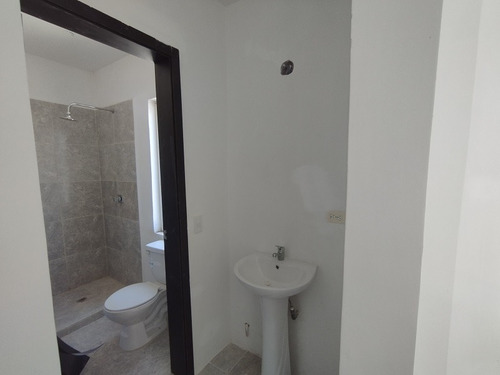 Imagen 10 de 13 de Town House A Estrenar Sector Los Chacos-los Robles