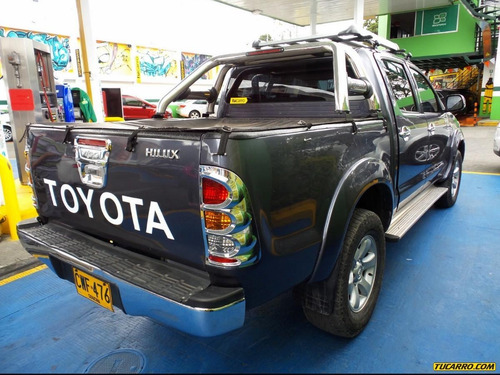Toyota Hilux 2.5 Mt