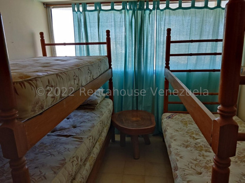 Imagen 6 de 10 de Venta De Apartamento Con Acceso Directo A La Playa, Porlamar